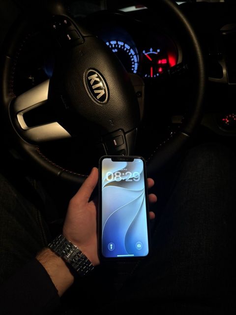 Apple iPhone 11 Black 128GB/4GB — Bakı