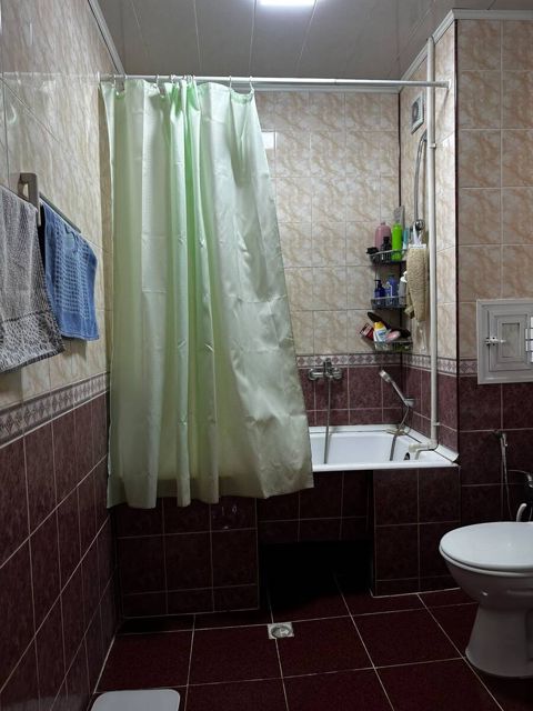 Satılır 2 otaqlı yeni tikili 74 m² — Bakı
