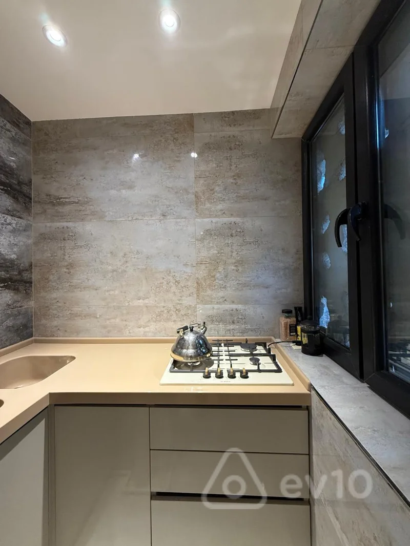 4 otaqlı mənzil, 95 m², Şəfayyət Mehdiyev — Mənzil, Bakı (5)