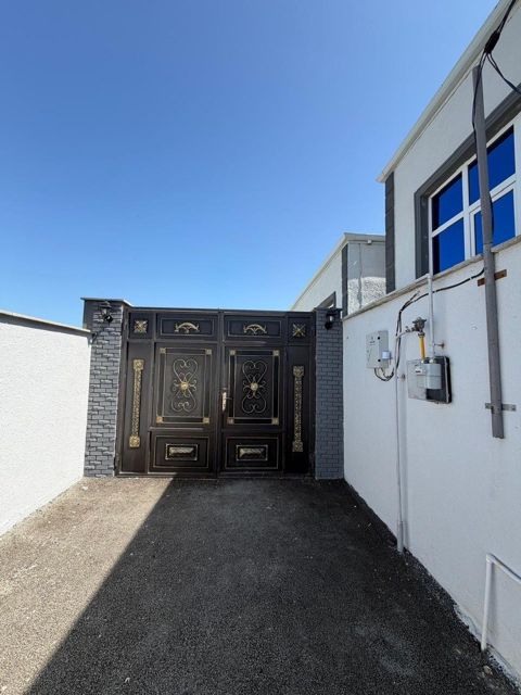 Satılır 4 otaqlı həyət evi/bağ evi 95 m² — Bakı