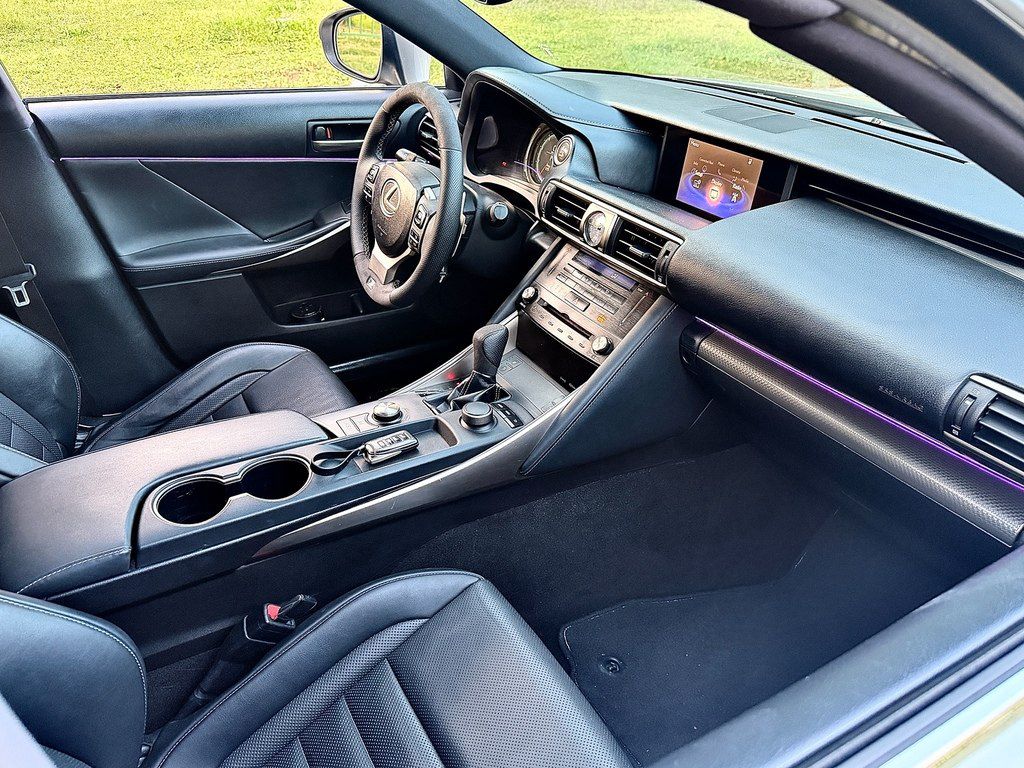 Lexus IS 200t, 2.0 L, 2017 il, 134 000 km — Avtomobillər, Bakı (8)