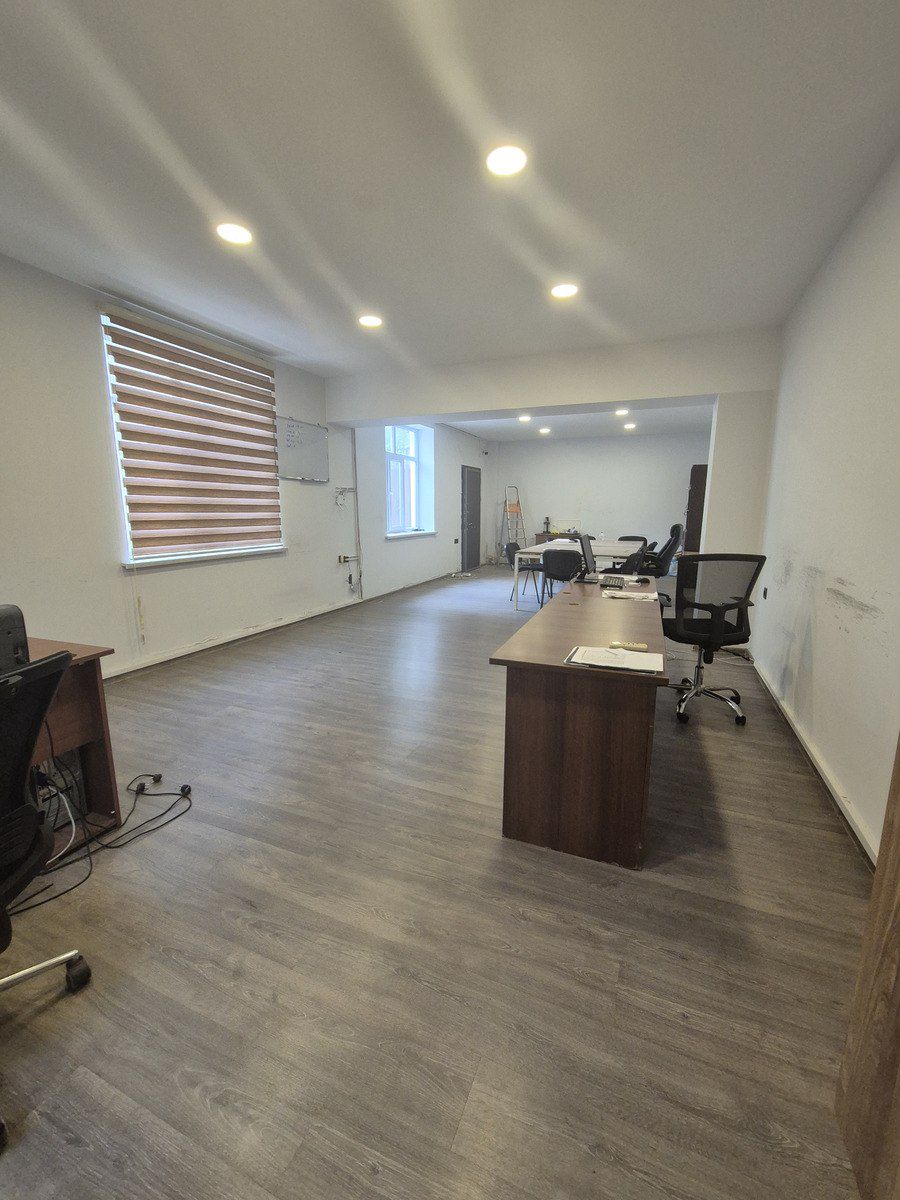 İcarəyə verilir 3 otaqlı ofis 100 m² — Ofis, Bakı (4)