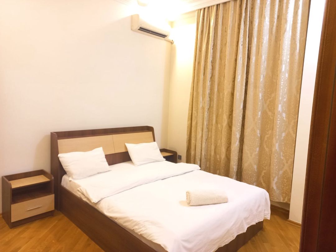İcarəyə verilir 6 otaqlı həyət evi/bağ evi 500 m² — Ev, villa, Bakı (9)