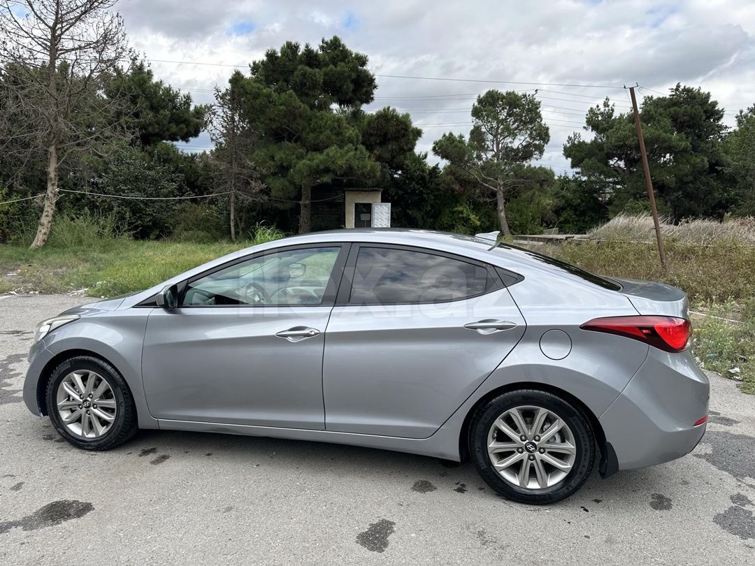 2015 Hyundai Elantra, 1.8 L, 2015, 273,094 km 99-GY-023 — Avtomobillər, Bakı (4)