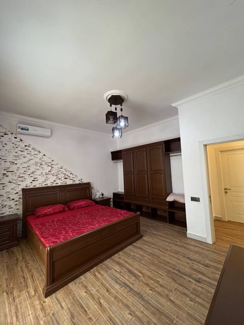 İcarəyə verilir 4 otaqlı həyət evi/bağ evi 140 m² — Bakı