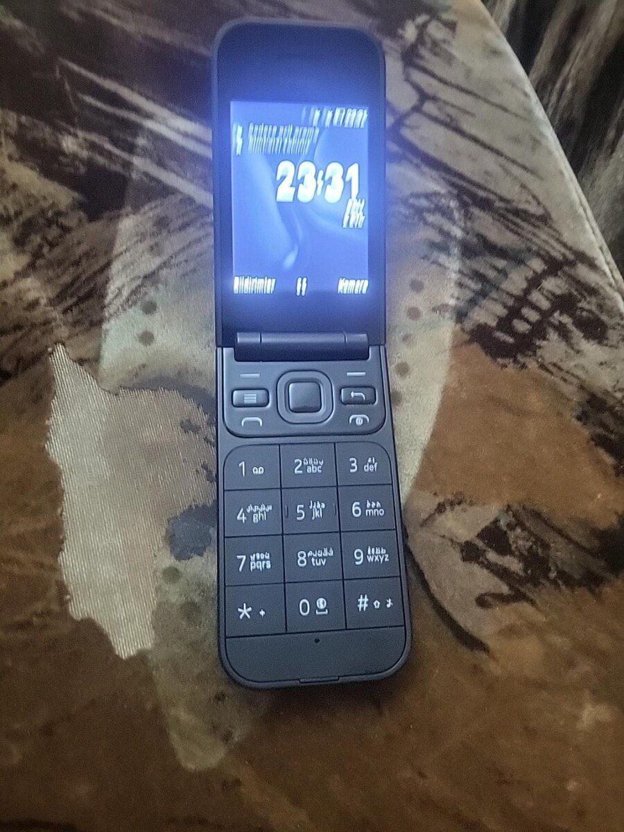 Nokia 2720 Flip Black 4GB — Smartfonlar, Sumqayıt (3)