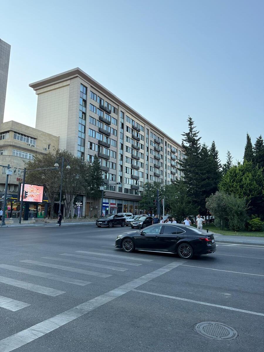 İcarəyə verilir 2 otaqlı köhnə tikili 55 m² — Mənzil, Bakı