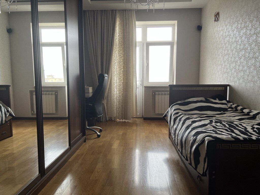 Satılır 4 otaqlı yeni tikili 183 m² — Mənzil, Bakı (3)