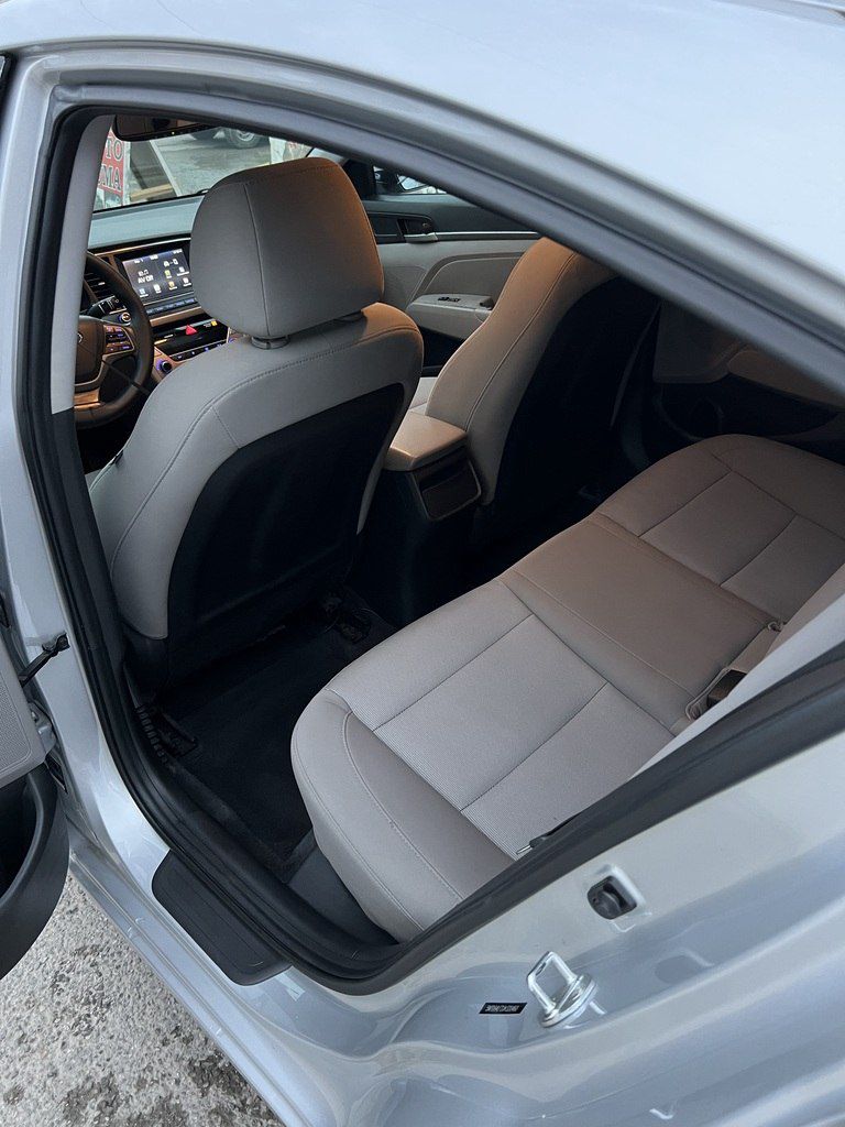 Hyundai Elantra, 2.0 L, 2018 il, 238 183 km 77-UH-982 — Avtomobillər, Bakı (9)