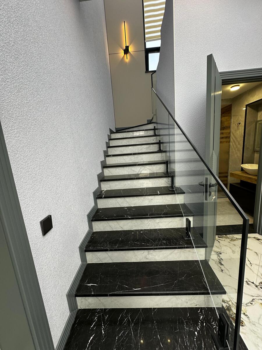 Satılır 5 otaqlı həyət evi/bağ evi 300 m² — Ev, villa, Bakı (10)