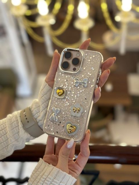 "Apple iPhone" arxalığı — Bakı