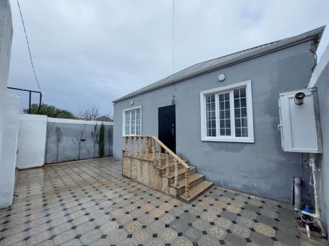 Həyət evi, Hövsan qəs — Bakı