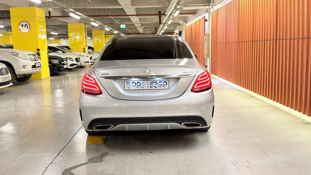 Mercedes C 300 4MATIC, 2.0 L, 2015 il, 173 356 km — Avtomobillər, Gəncə (4)