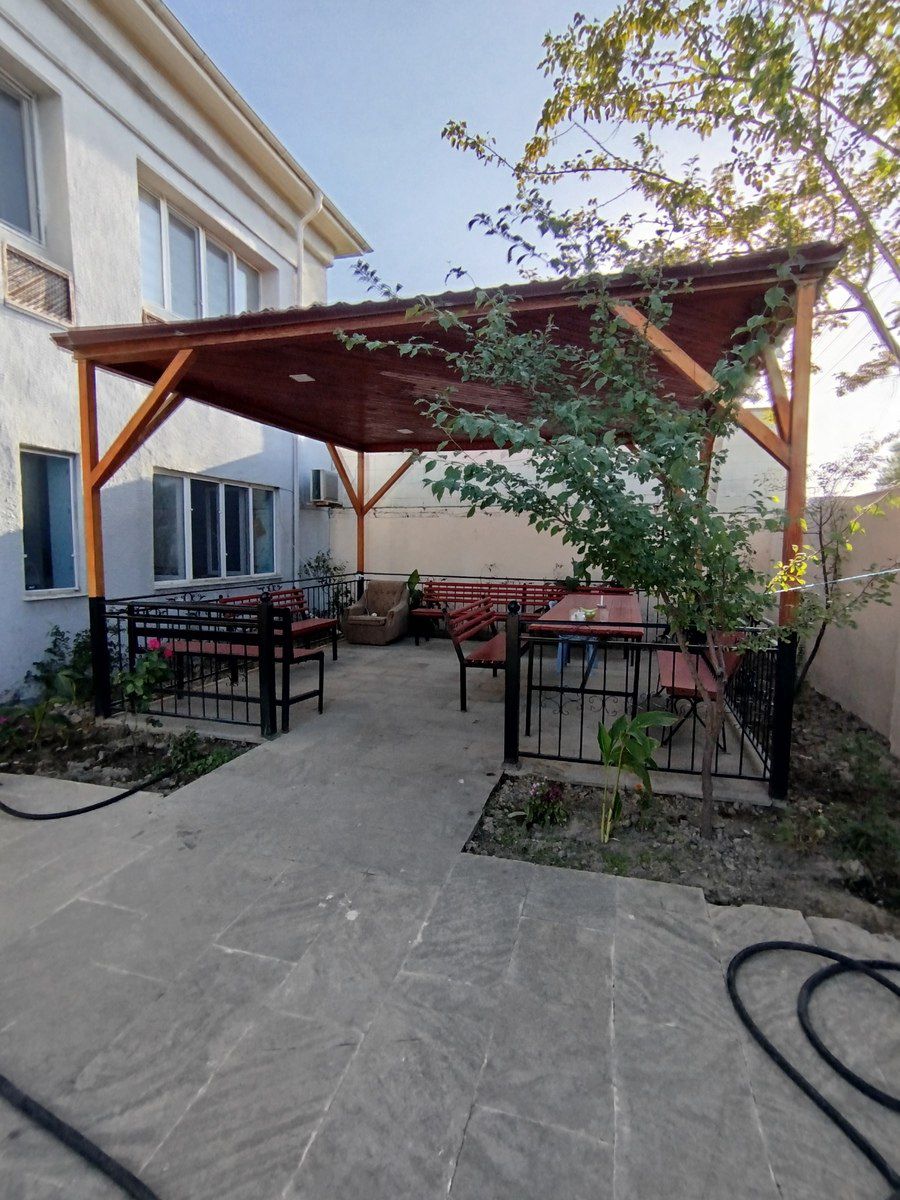 Satılır 4 otaqlı həyət evi/bağ evi 120 m² — Ev, villa, Bakı (2)
