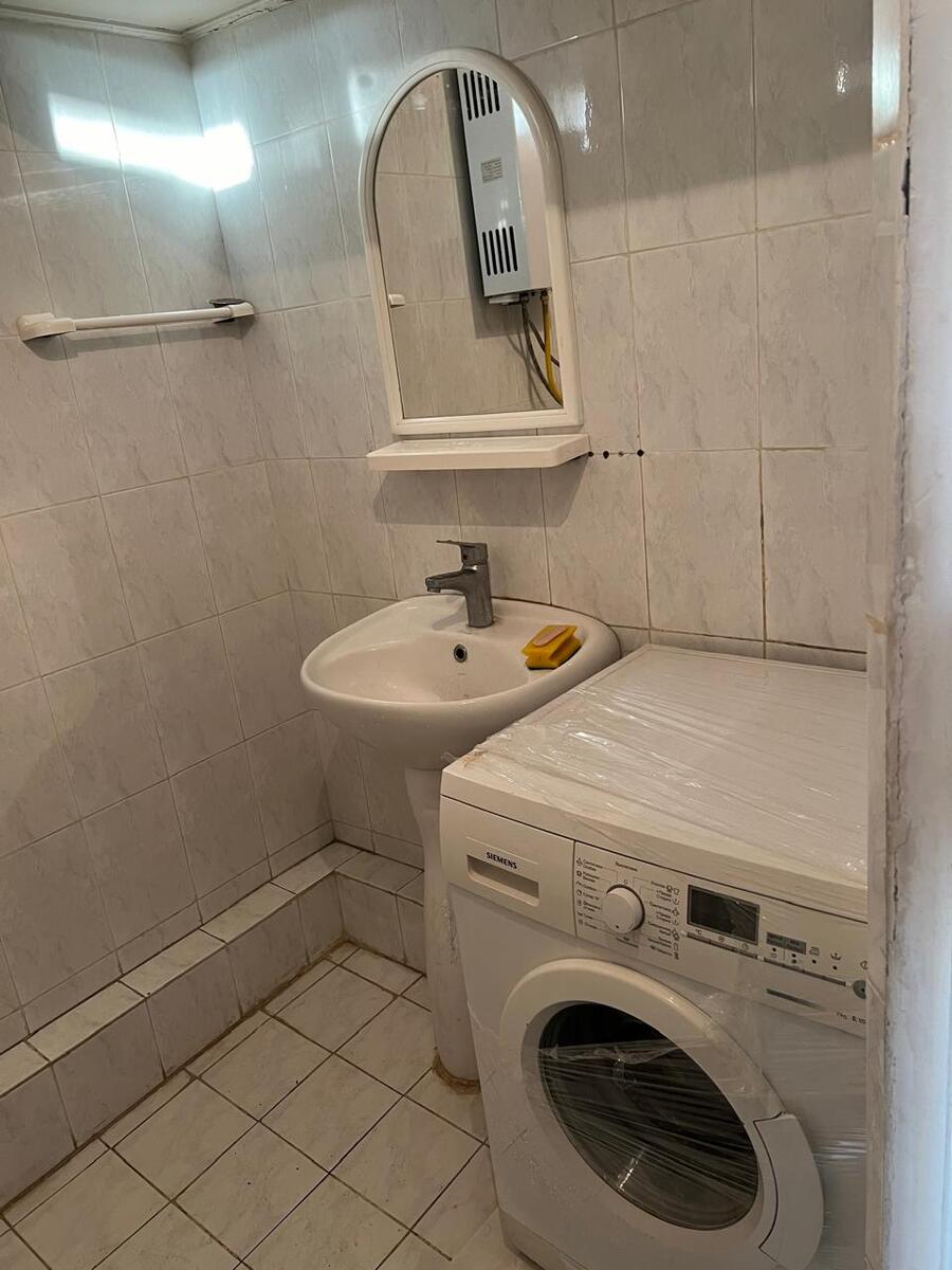 Satılır 2 otaqlı köhnə tikili 55 m² — Mənzil, Bakı (11)