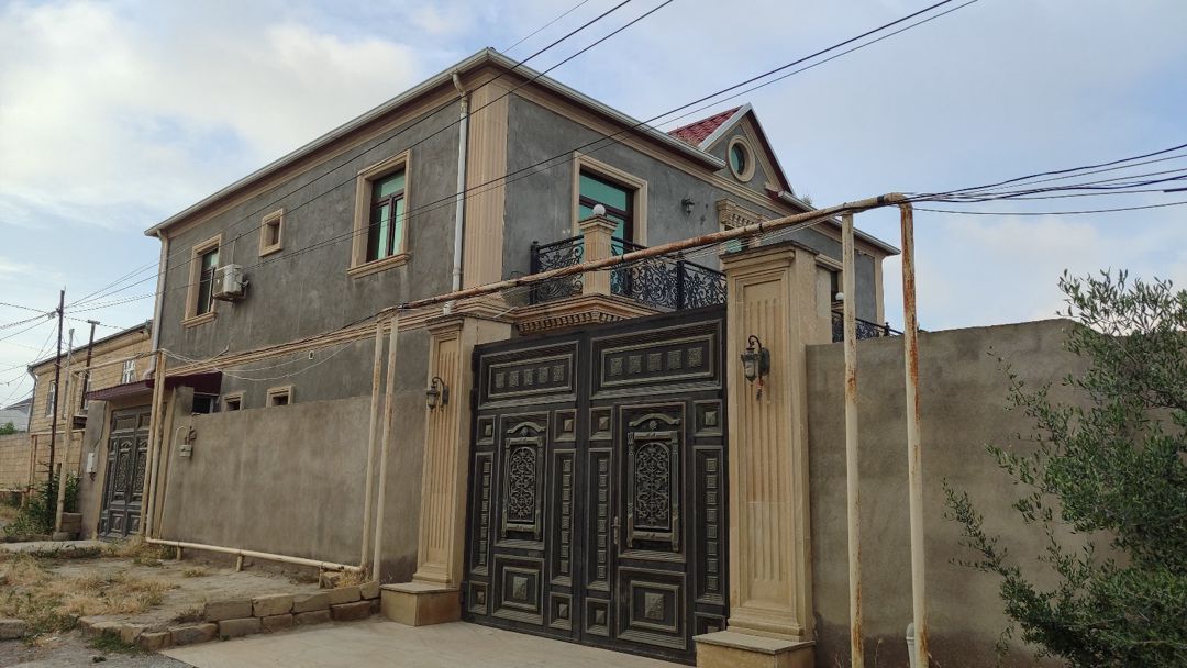 Həyət evi, Lökbatan qəs — Ev, villa, Bakı