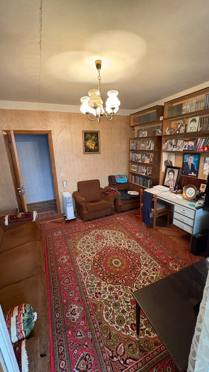 Satılır 4 otaqlı köhnə tikili 103 m² — Mənzil, Bakı (12)
