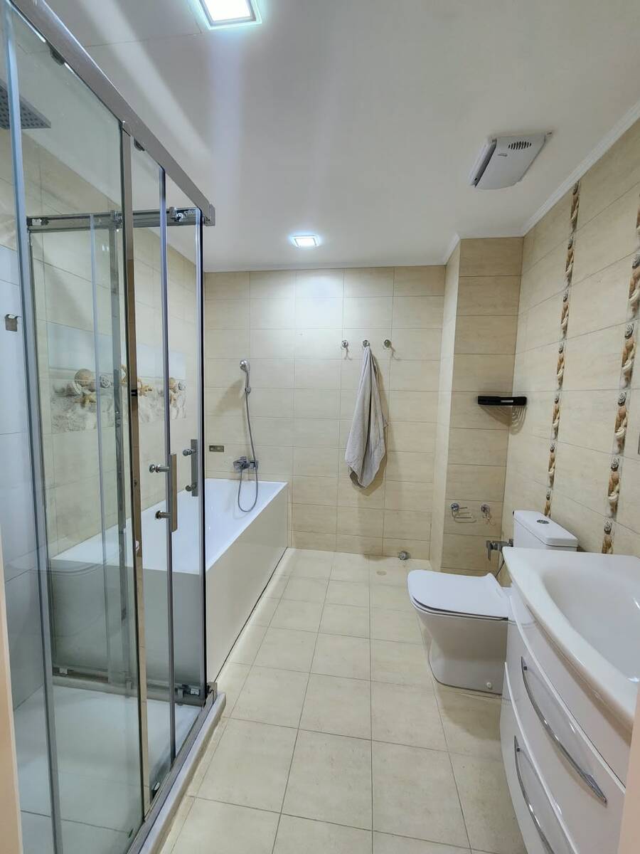 İcarəyə verilir 4 otaqlı yeni tikili 200 m² — Mənzil, Bakı (12)