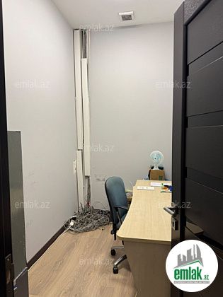 İcarəyə verilir 6 otaqlı 210 m² ofis 28 Mall — Ofis (12)