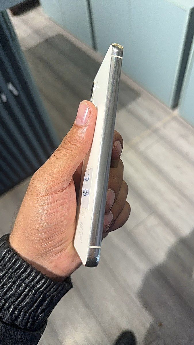 Samsung Galaxy S23 Cream 128GB/8GB — Smartfonlar, Bakı (2)