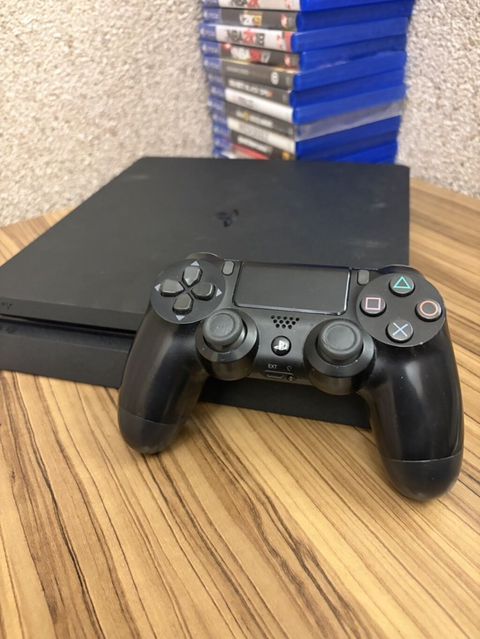 Ps4 slimlər Ps4 slim 500yaddaş 1org pult 100% hdd prasifka olunub 340m — 290 ₼ · Masazır · Oyun konsolları Ps4 slimlər Ps4 slim 500yaddaş 1org pult 100% hdd prasifka olunub 340m — Masazır