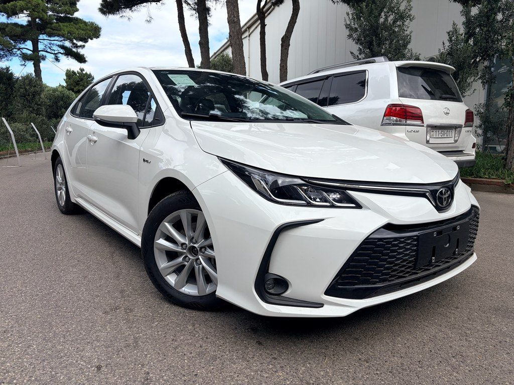 Toyota Corolla, 1.8 L, 0.85 kWh, 2025 il, yeni — Avtomobillər, Bakı (3)