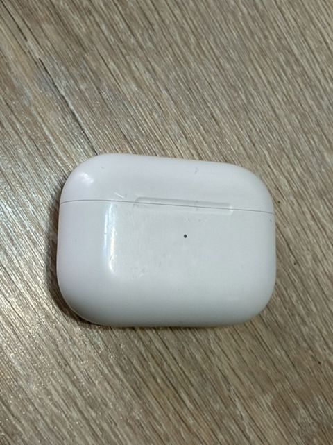 Apple AirPods Pro (2-ci nəsil) – Usb‑c MagSafe şarj qutusu ilə — Bakı