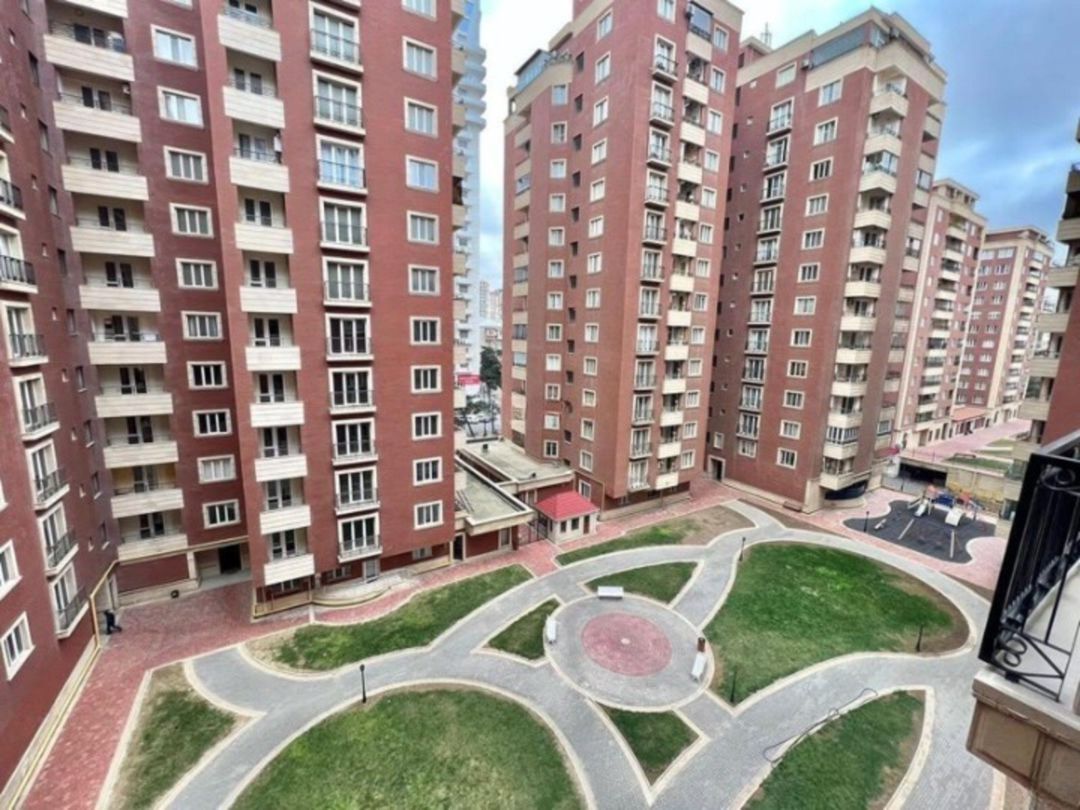 Satılır 4 otaqlı yeni tikili 195 m² — Mənzil, Bakı (3)