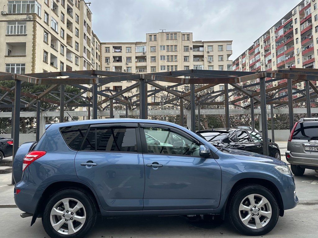 Toyota RAV4, 2.0 L, 2011 il, 115 000 km — Avtomobillər, Bakı (6)