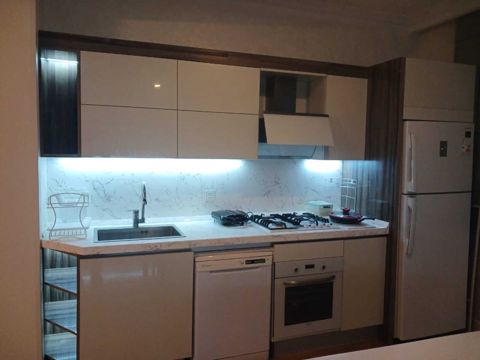 3-otaqlı mənzil, Nəsimi r., 90 m² — Bakı