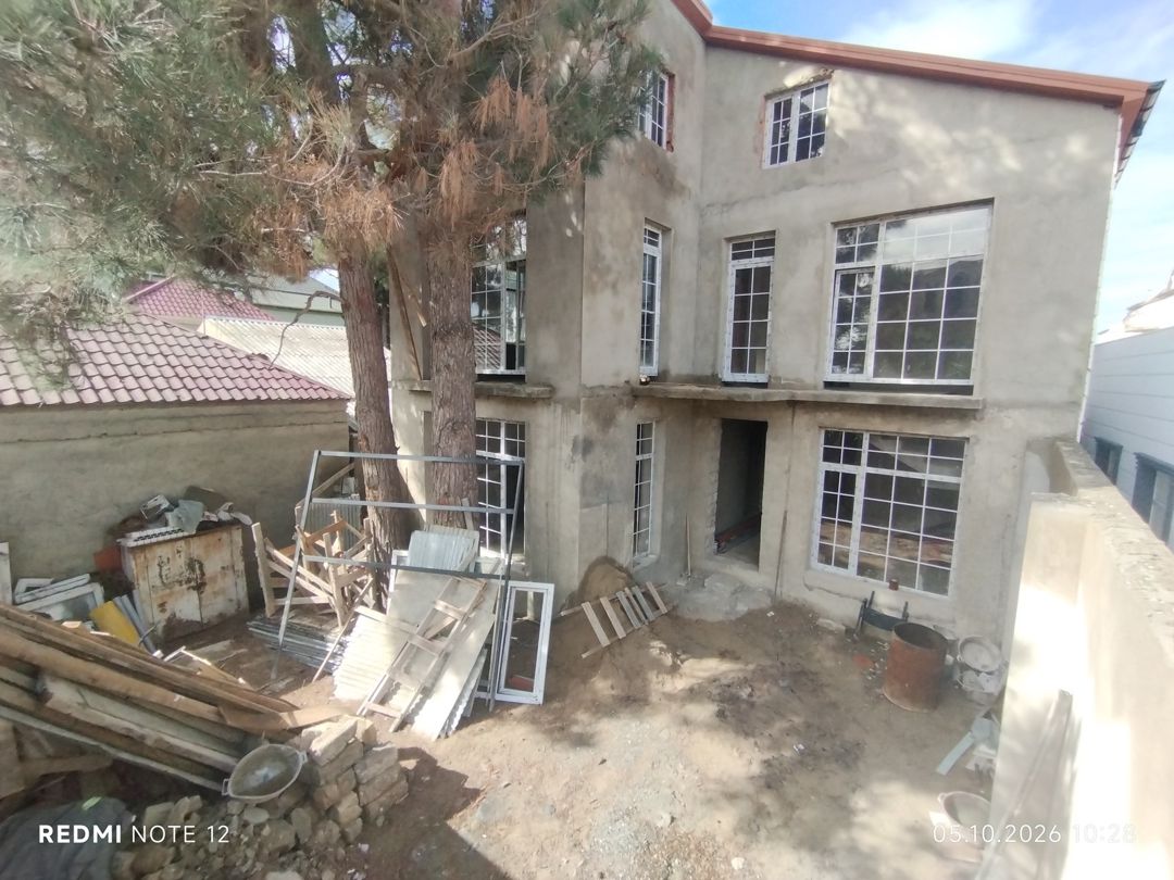 Satılır 5 otaqlı həyət evi/bağ evi 230 m² — Ev, villa, Bakı (3)