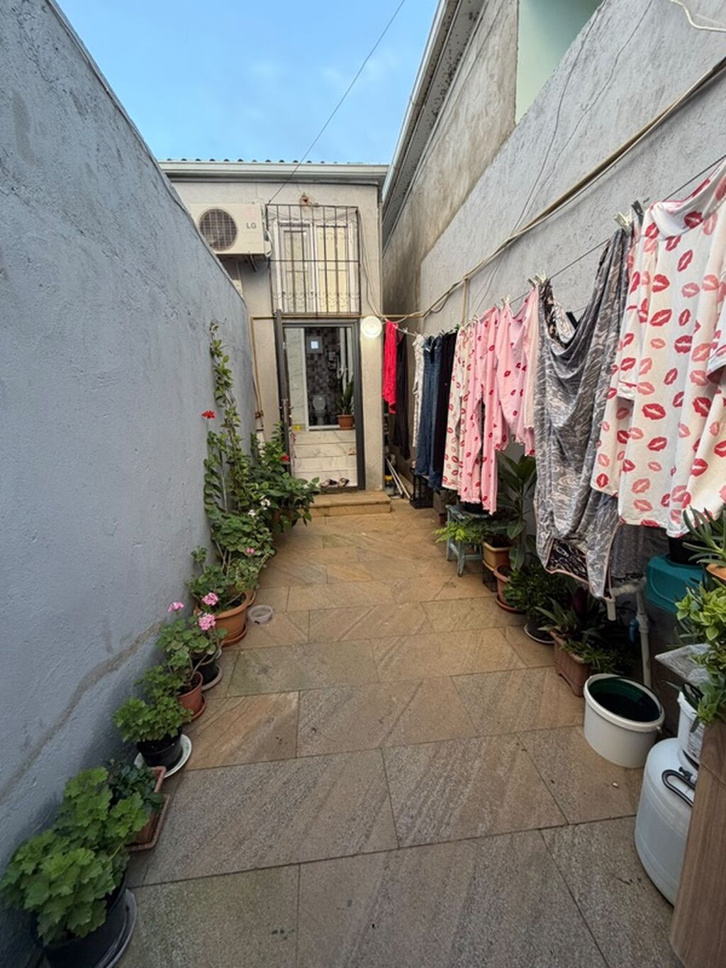 Xirdalan şəhəri İlham cəfərov küçəsində 3otaqli həyət evi satilir — Ev, villa, Xırdalan