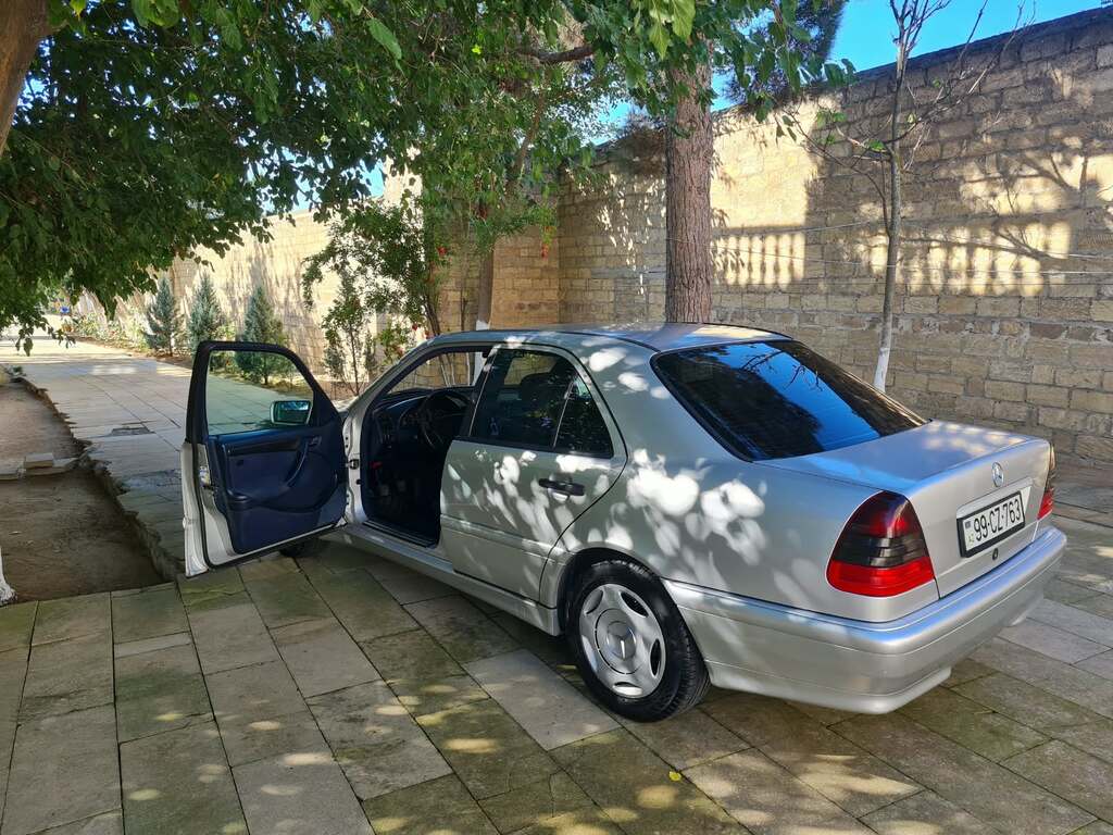 Mercedes C 180, 1.8 L, 1997 il, 640 000 km 99-CZ-763 — Avtomobillər, Bakı (6)