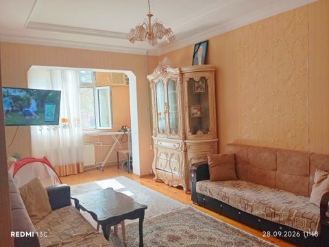 Satılır 3 otaqlı köhnə tikili 90.7 m² — Bakı