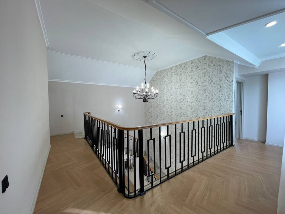 Satılır 5 otaqlı həyət evi/bağ evi 220 m² — Ev, villa, Bakı (8)