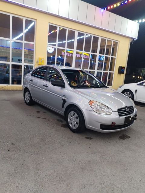 Hyundai Accent, 1.6 L, 2006 il, 225 000 km — Ucar