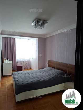 Satılır 4 otaqlı 120 m² köhnə tikili Səbail r — Mənzil (5)