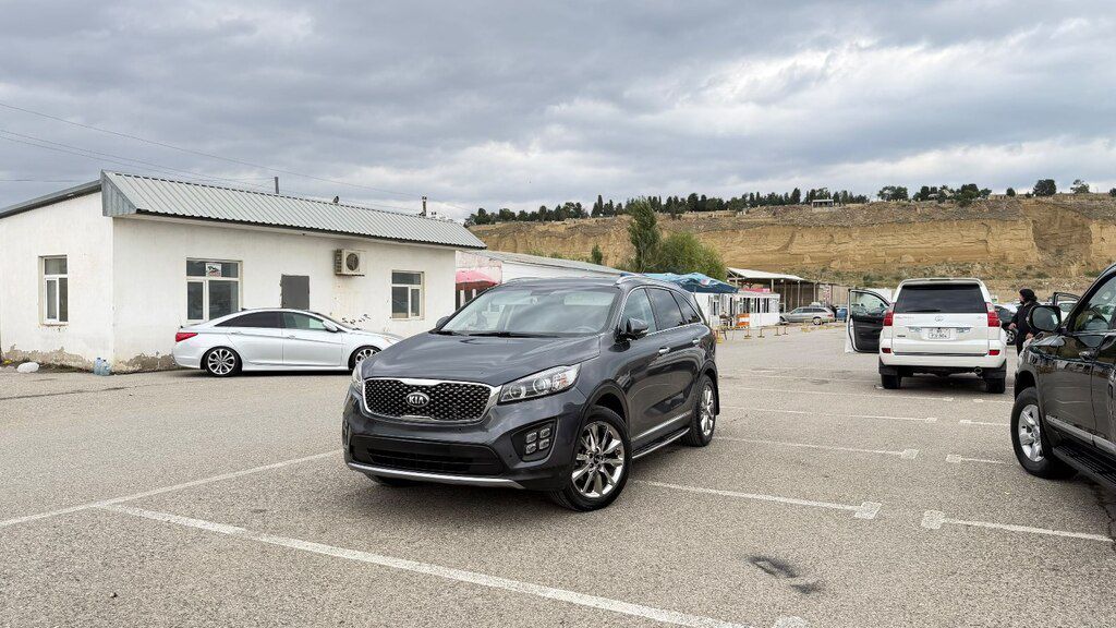Kia Sorento, 2.0 L, 2015 il, 215 000 km — Avtomobillər, Bakı
