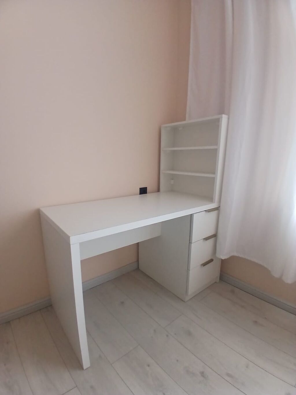 Dırnaq stolu sterilizə aparatı ilə birlikdə: Xüsusiyyətlər: - UV — Digər, Pirəkəşkül