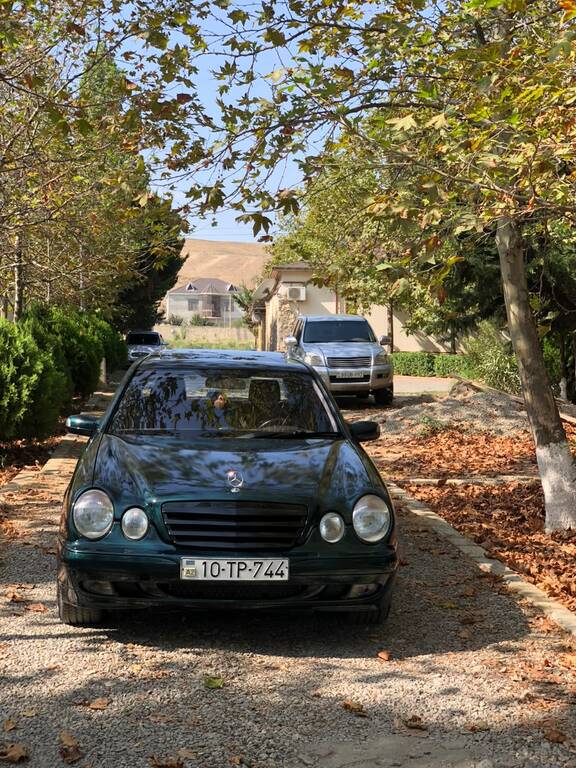 Mercedes E 200, 2.0 L, 2000 il, 500 026 km 10-TP-744 — Avtomobillər, Xaçmaz (4)