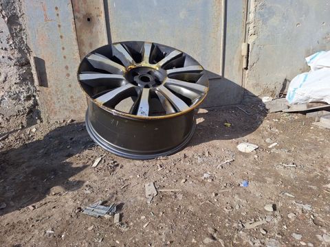 Avtomobil üçün yüngül lehimli disk Land Rover üçün disq. 1 ədəddir — Bakı