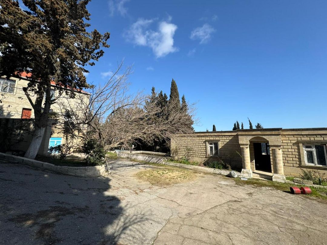 Satılır 8 otaqlı həyət evi/bağ evi 600 m² — Ev, villa, Bakı (8)