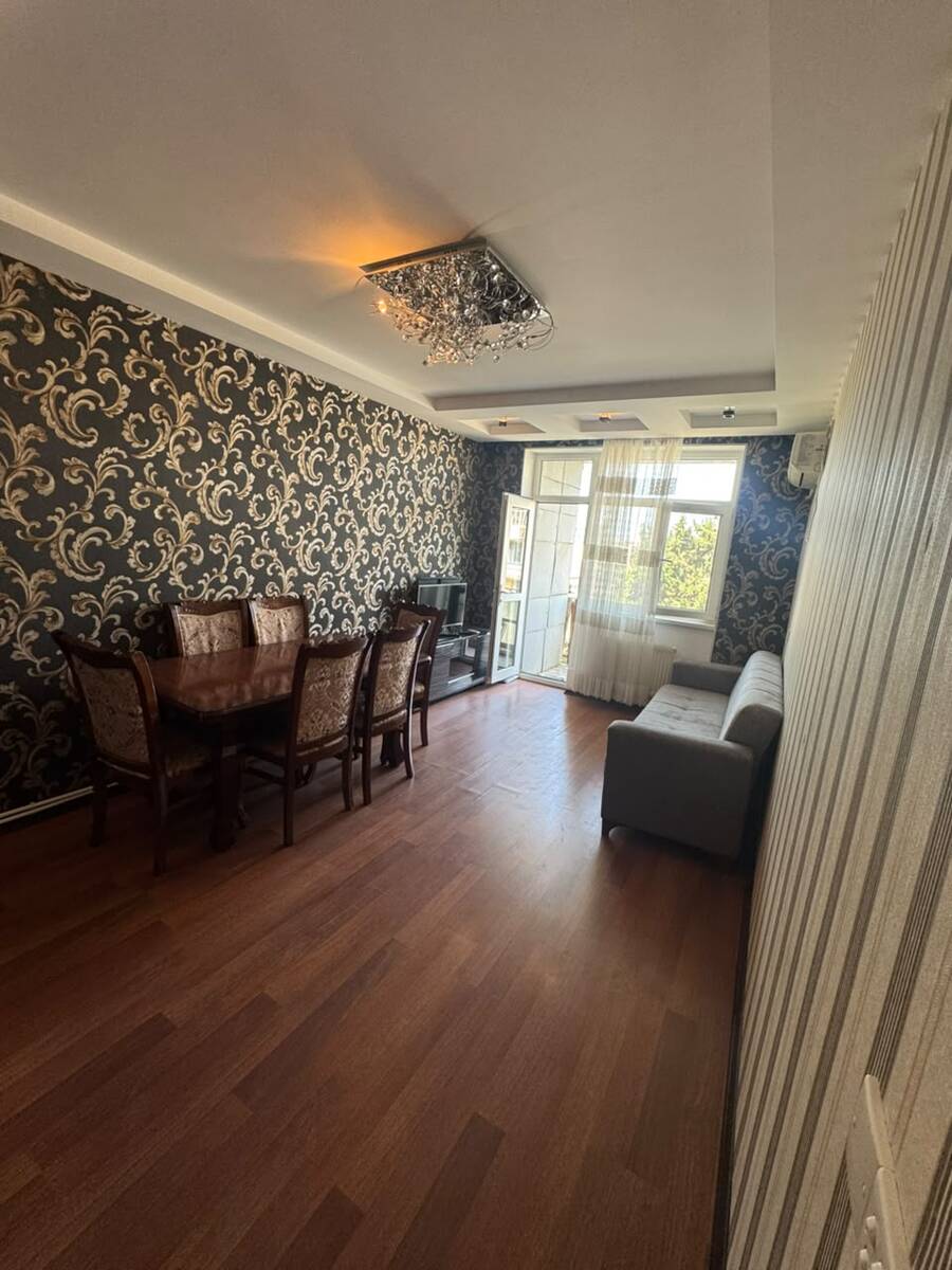 Satılır 3 otaqlı köhnə tikili 75 m² — Mənzil, Bakı (2)