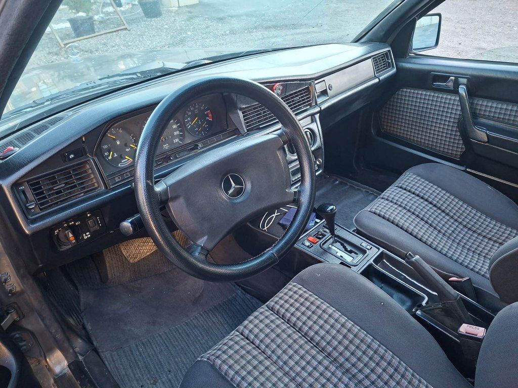 Mercedes 190, 2.0 L, 1990 il, 382 000 km — Avtomobillər, Bakı (5)