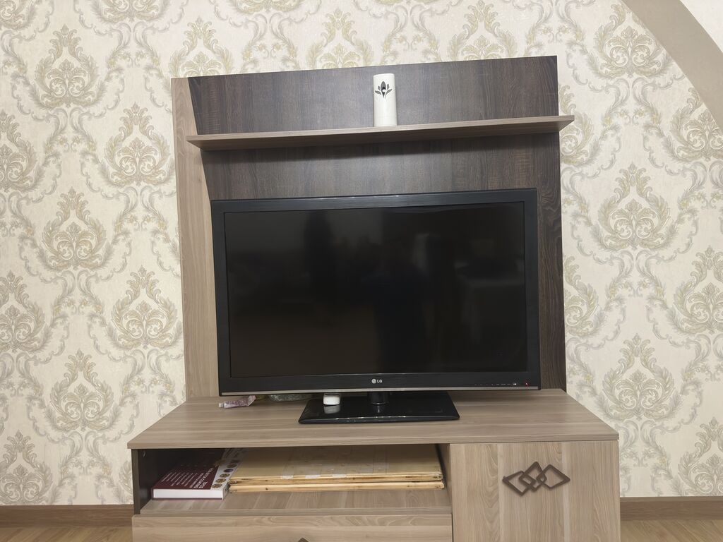 TV stendi və divar paneli dəsti Eni 140sm uzunlugu 170sm televizor — Televizor altlıqları və standlar, Mehdiabad (2)