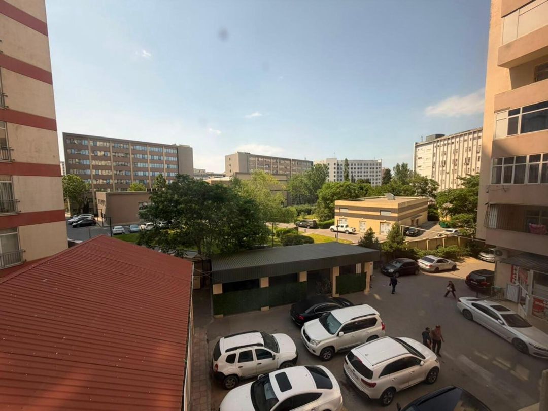Satılır obyekt 925 m² — Əmlak, Bakı (7)