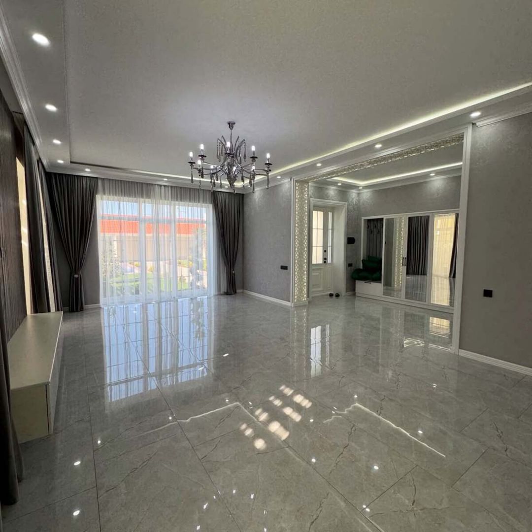 Satılır 5 otaqlı həyət evi/bağ evi 300 m² — Ev, villa, Bakı (9)