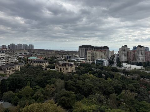 Satılır 3 otaqlı yeni tikili 120 m² — Bakı