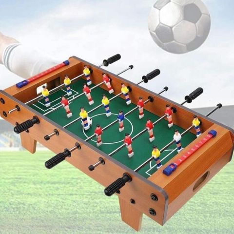 Masaüstü futbol oyunu — Bakı