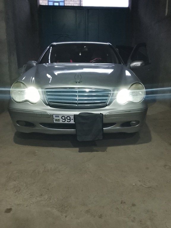 Mercedes C 200, 2.2 L, 2000 il, 575 877 km — Avtomobillər, Gəncə